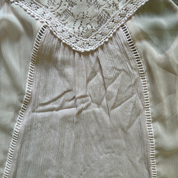 Light pink tank - Picture 3 of 6